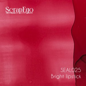 SEAL025 Bright lipstick.jpg